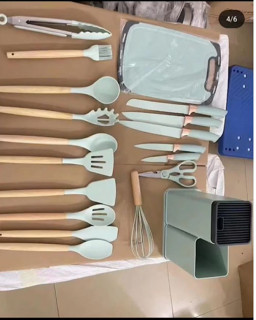 19pcs Evryealth Kitchenware Silicone Cutlery Set photo 8 of 8