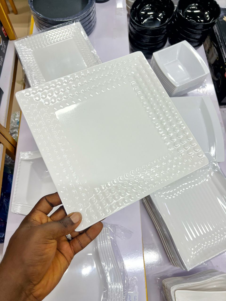 3pcs Unbreakable Dotted Edge Plate