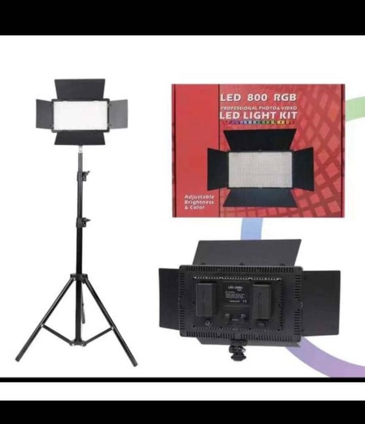 LED 800 RGB Professional Photo & Video Led Light Kit